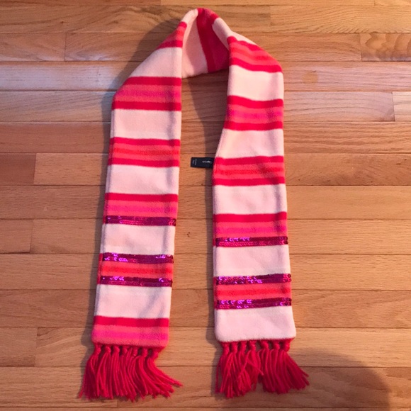 GapKids scarf - Picture 1 of 1